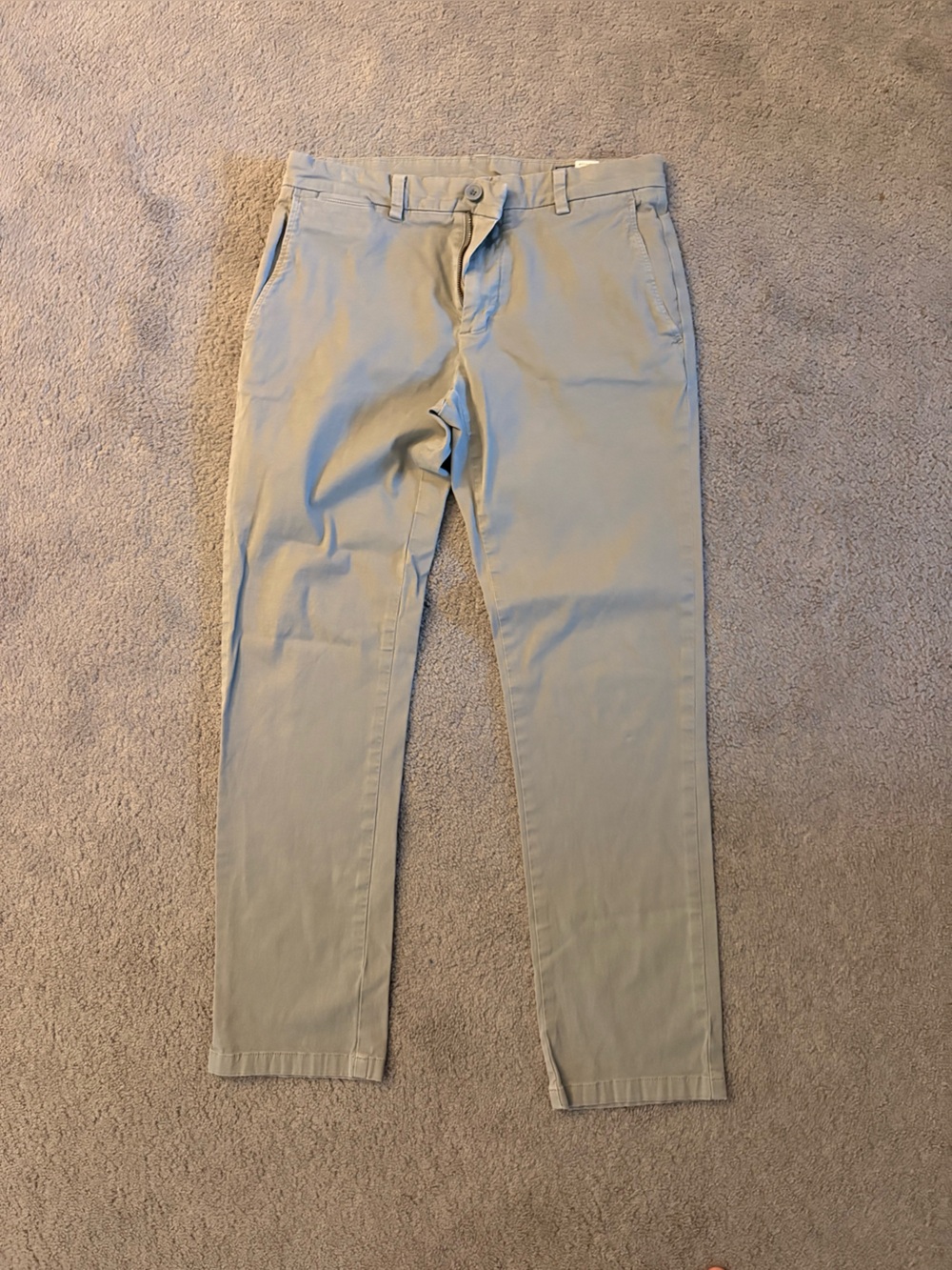 Vineyard Vines Men's Chinos in Light Khaki Gray